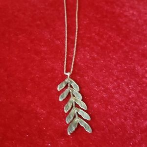 GOLD FILLED NECKLACE